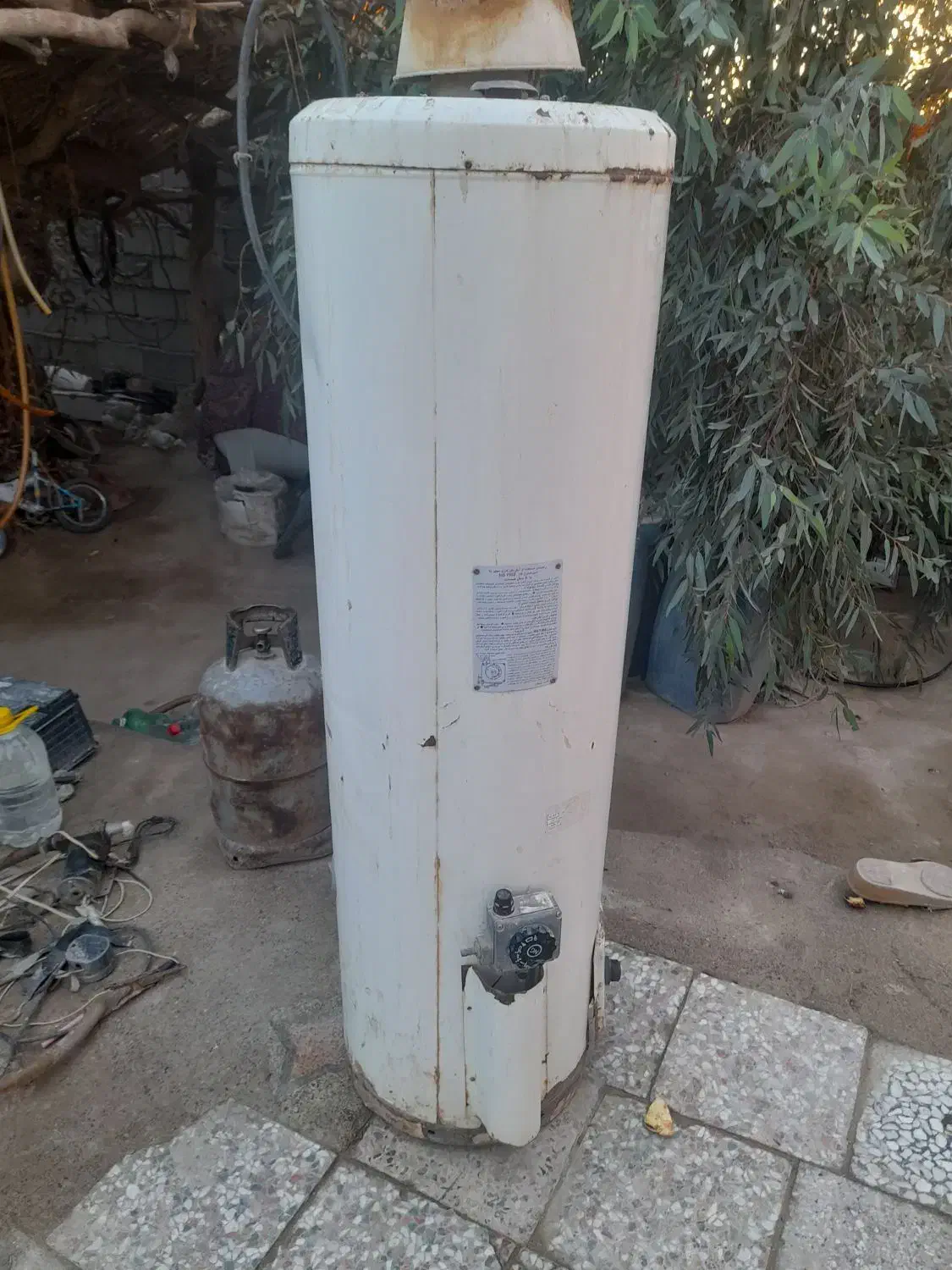 آبگرمکن گازی ایستاده|آبگرمکن، پکیج، شوفاژ|زابل, |دیوار