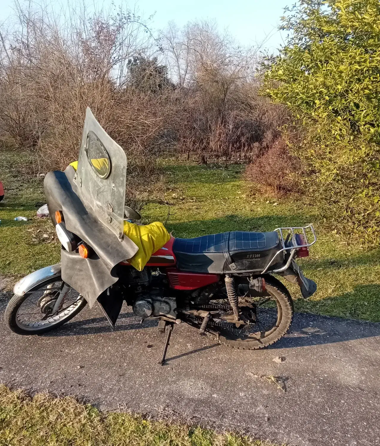 موتور ۱۲۵ مدل ۸۶|موتورسیکلت|پره‌سر, |دیوار