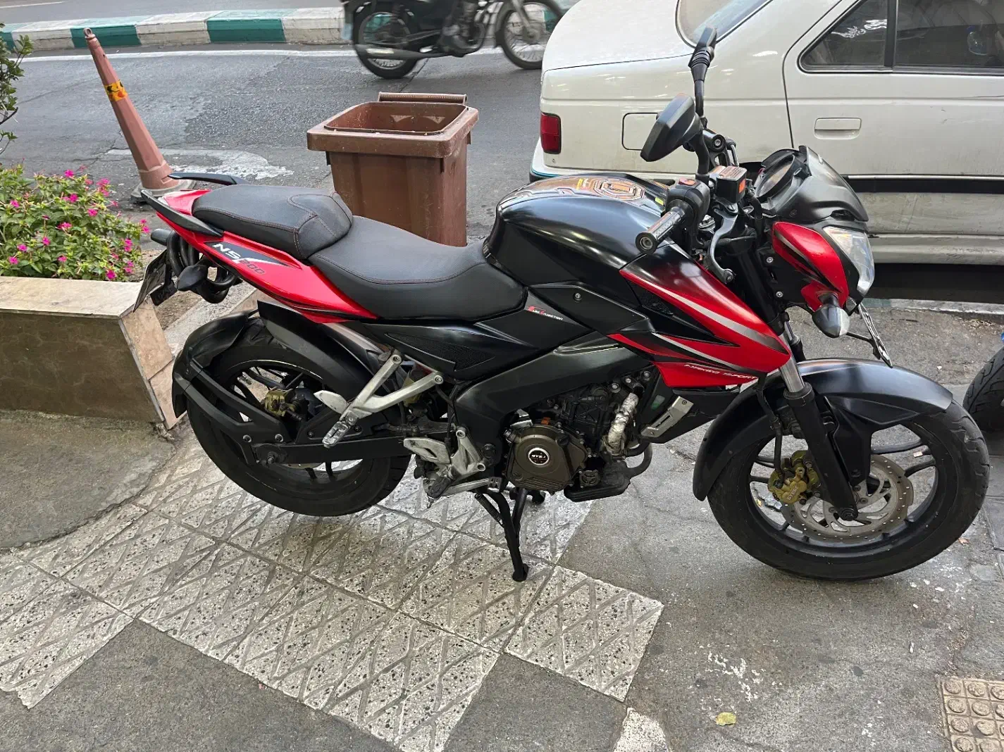 Ns200 96|موتورسیکلت|تهران, صادقیه|دیوار