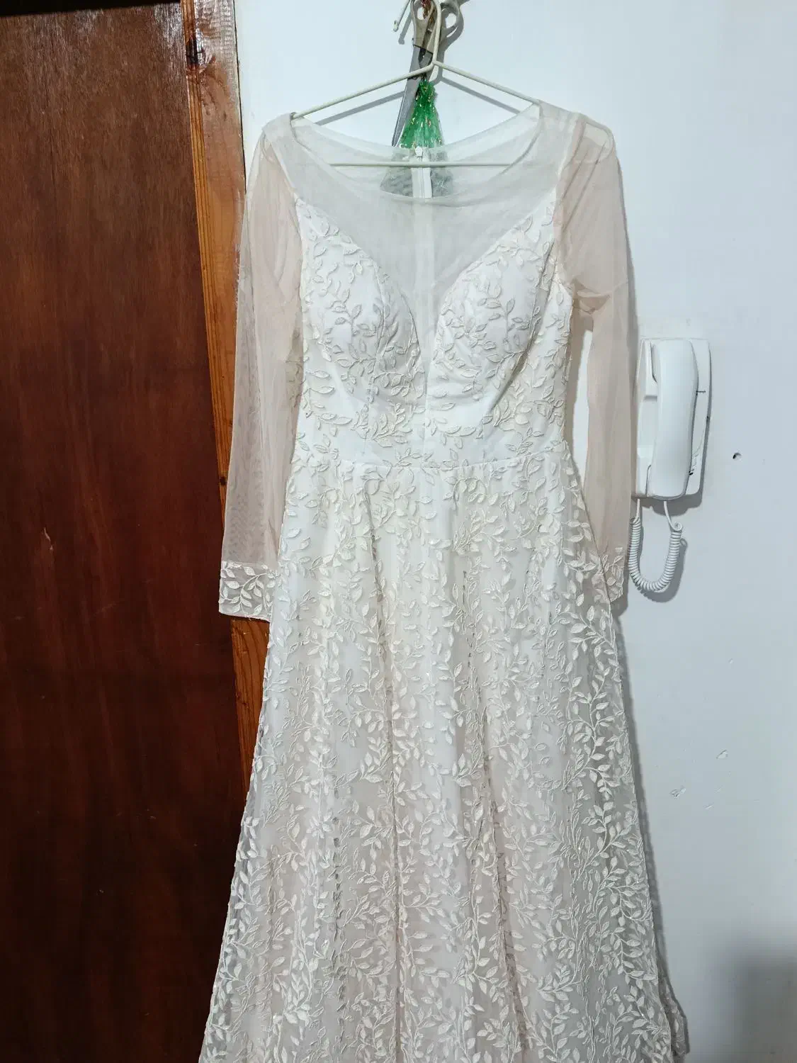 فروش دو دست لباس مجلسی کاملا نو|لباس|رحیمآباد, |دیوار