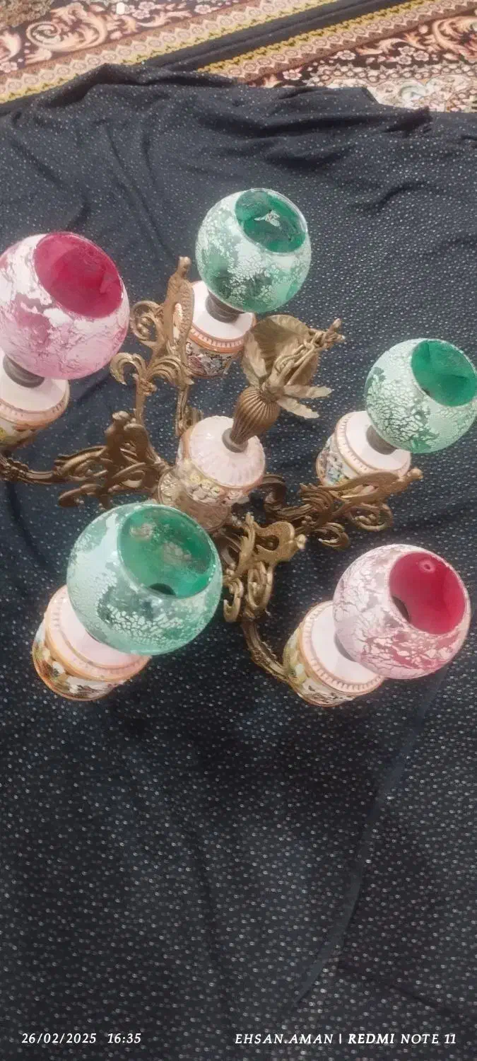 لوستر عتیقه قدیمی ک از برنج هست کاملا سالم|کلکسیون اشیاء عتیقه|نیشابور, شهرک بهارستان|دیوار