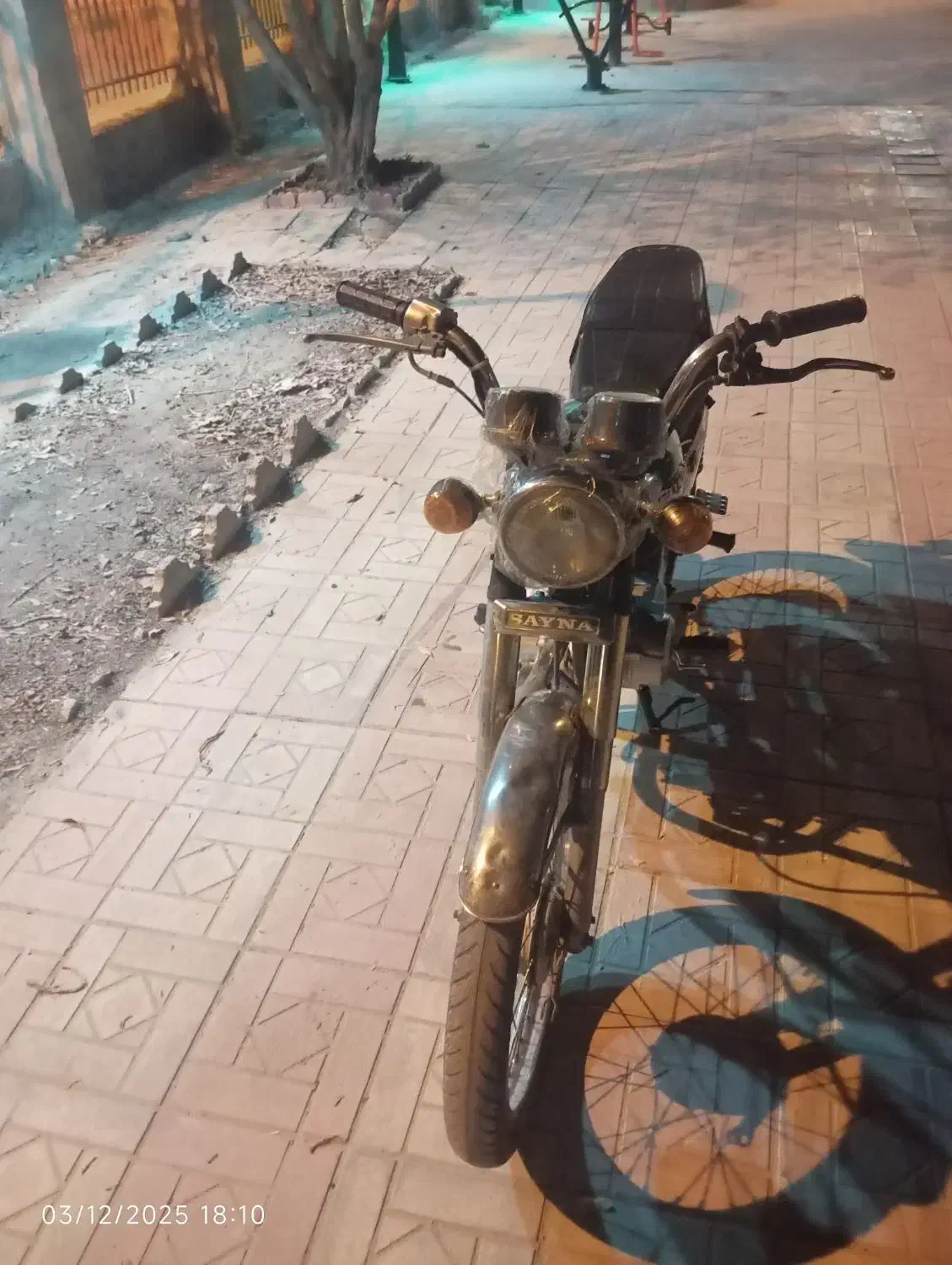 متور مزایده|موتورسیکلت|تخت, |دیوار