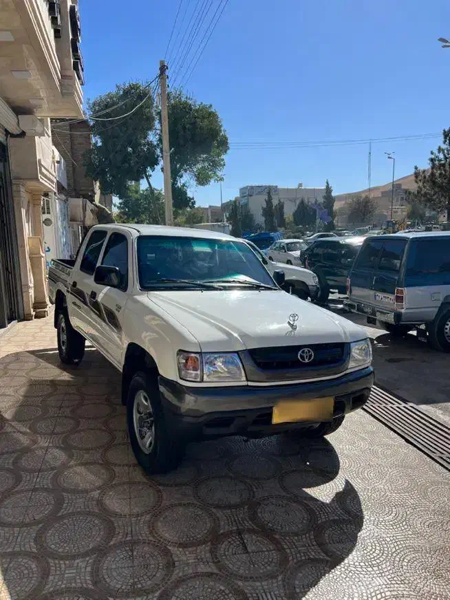 تویوتا هایلوکس وارداتی|خودرو سواری و وانت|تهران, نیاوران|دیوار