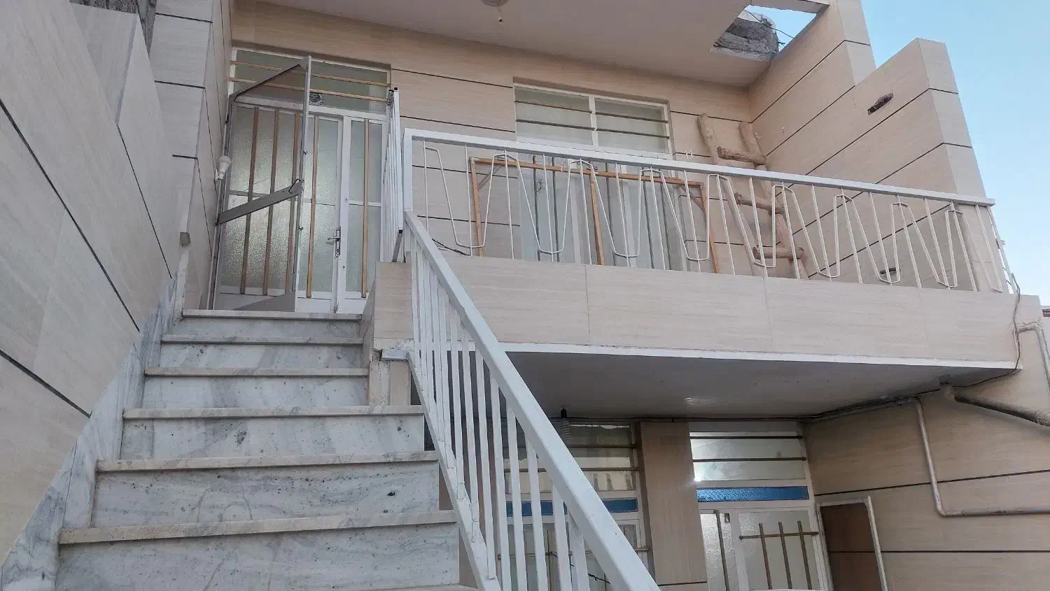 اجاره خانه باهنر۳۴|اجارهٔ خانه و ویلا|سبزوار, باهنر|دیوار