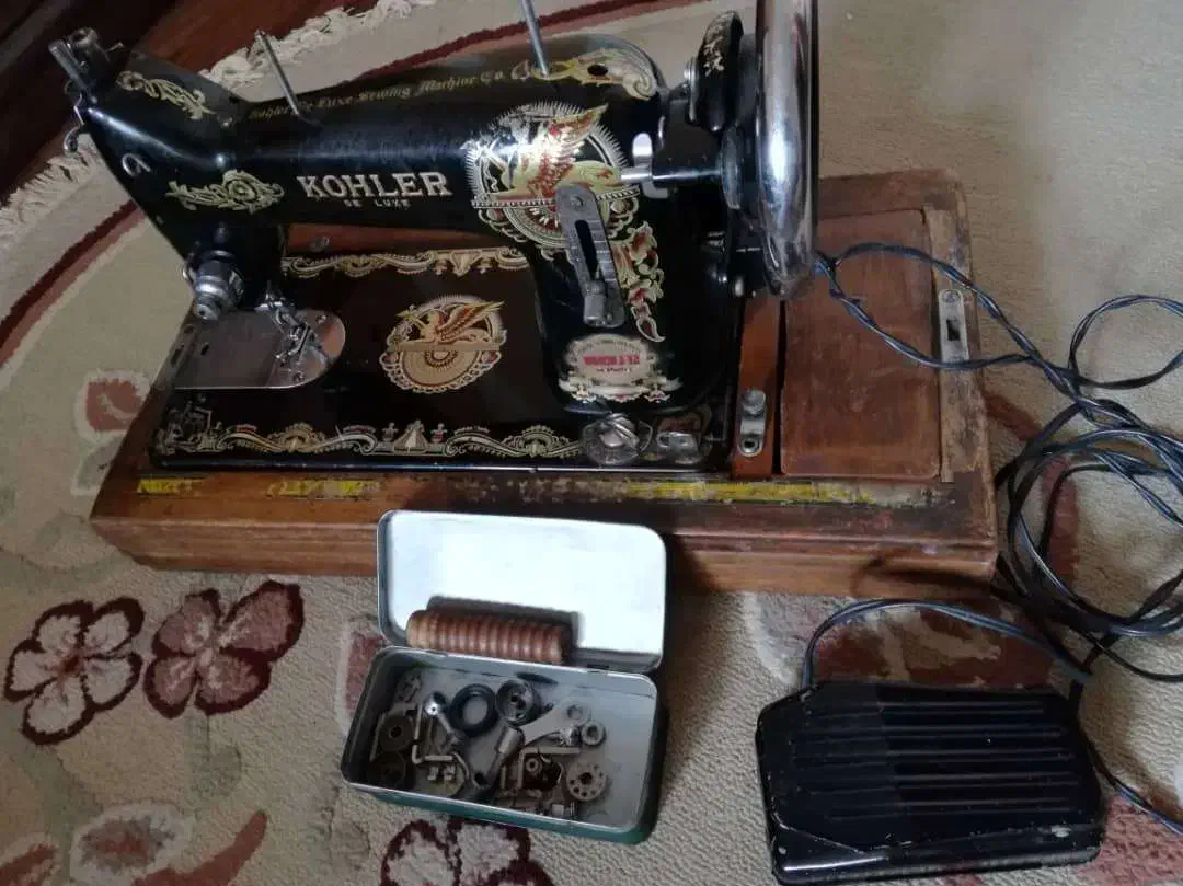 چرخ خیاطی|چرخ خیاطی و ریسندگی|رشت, چله خانه|دیوار