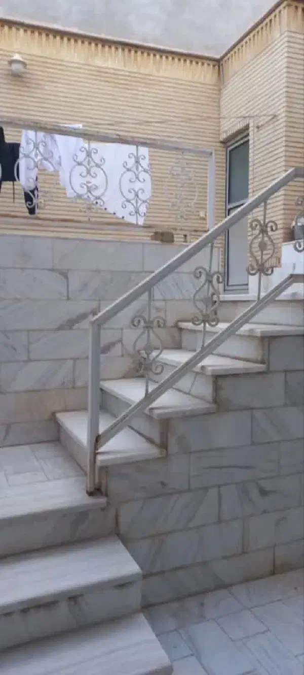 رهن خانه ویلایی|اجارهٔ خانه و ویلا|قم, زنبیل آباد|دیوار