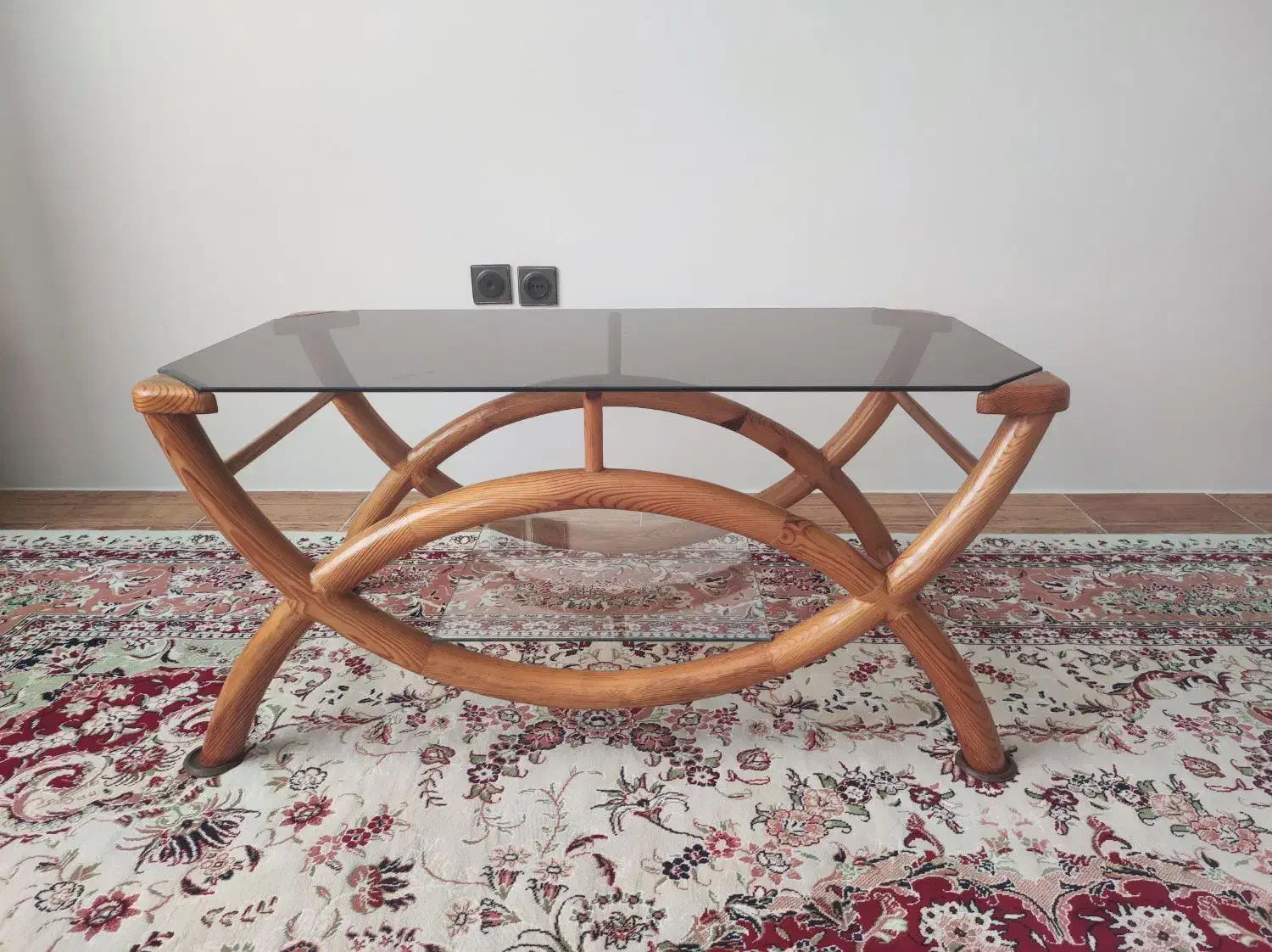 میز جلو مبلی نراد|مبلمان خانگی و میز عسلی|رودسر, |دیوار