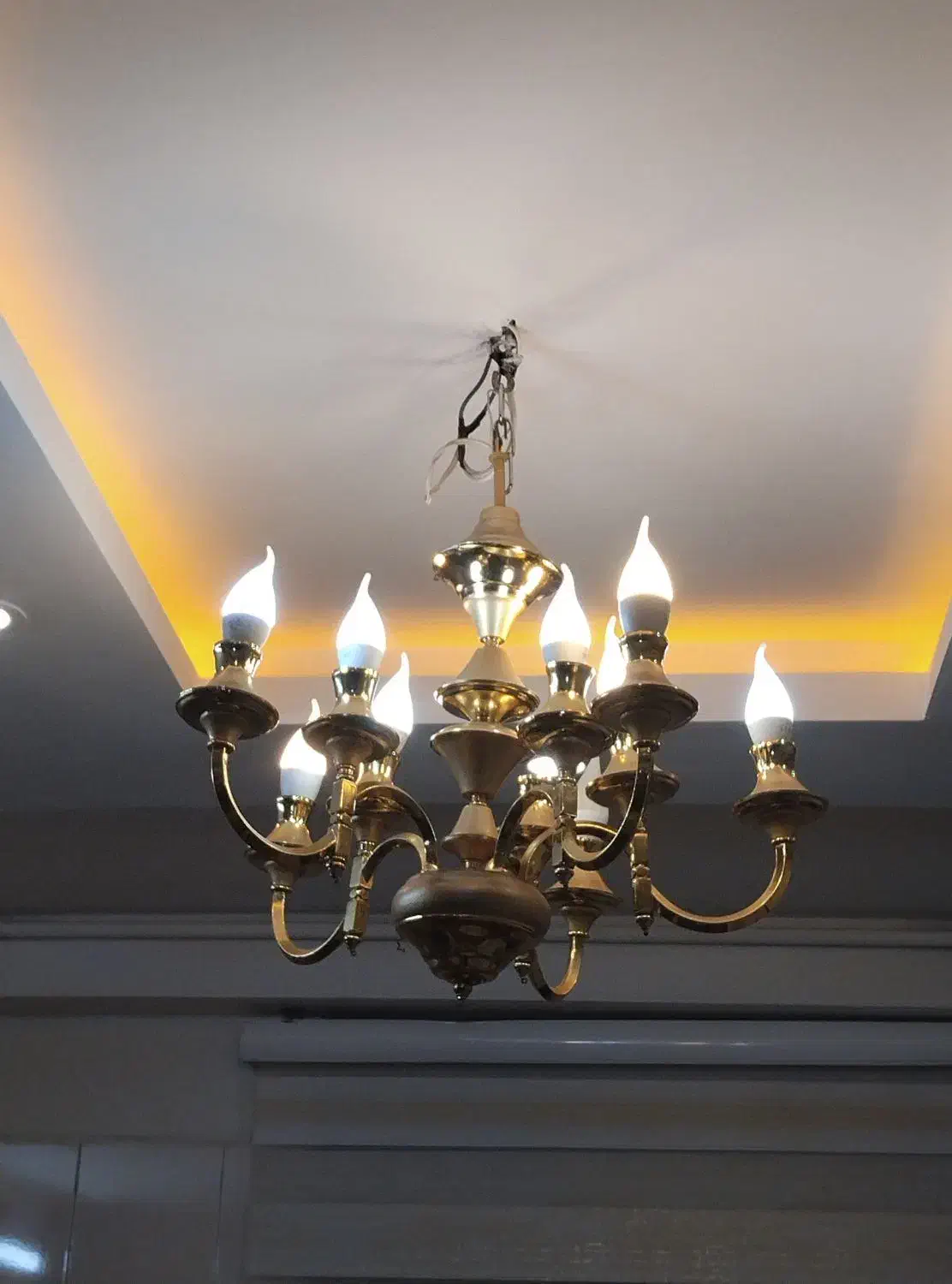 یک عدد لوستر شیک وتمیز|لوستر و چراغ آویز|اراک, |دیوار