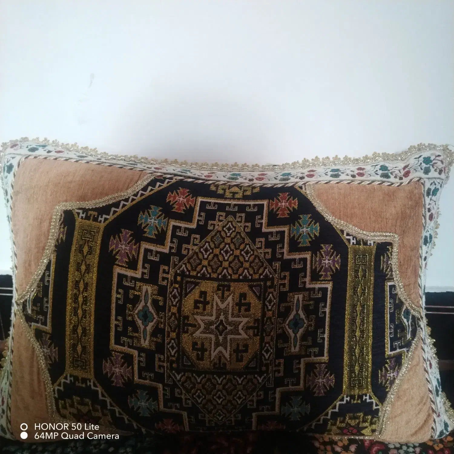 10 عدد پشتی|پشتی|یاسوج, |دیوار