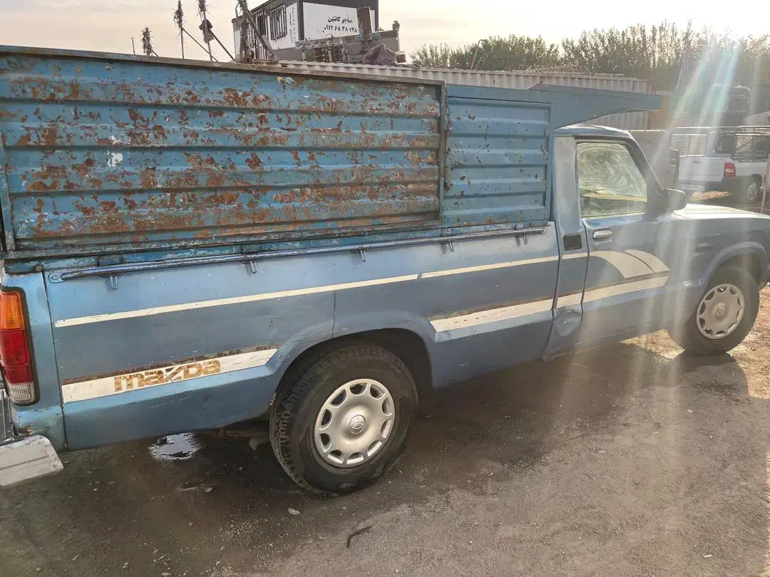 مزدا ۱۶۰۰ ژاپنی کاربراتور|خودرو سواری و وانت|اراک, |دیوار