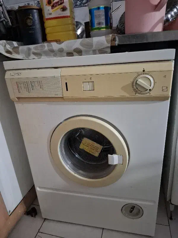 لباسشویی پنج کیلو|ماشین لباسشویی و خشک‌کن لباس|همدان, |دیوار