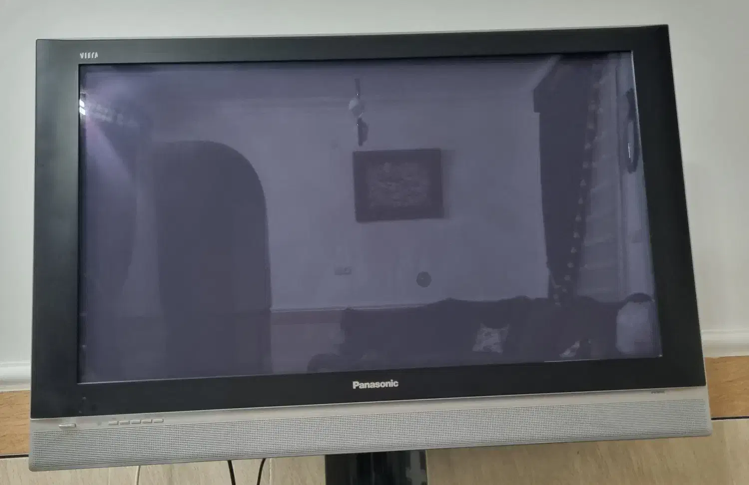 تلویزیون|تلویزیون و پروژکتور|لار, |دیوار