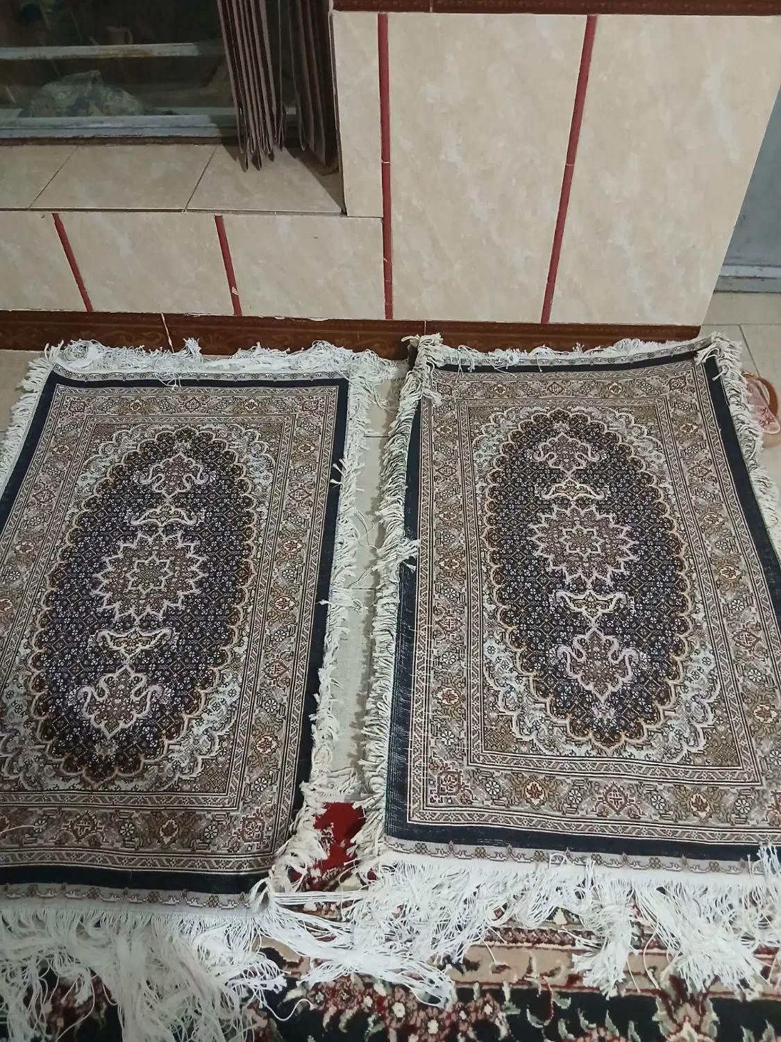 دو جفت فرش دستبافت 120در70|فرش|خوی, |دیوار