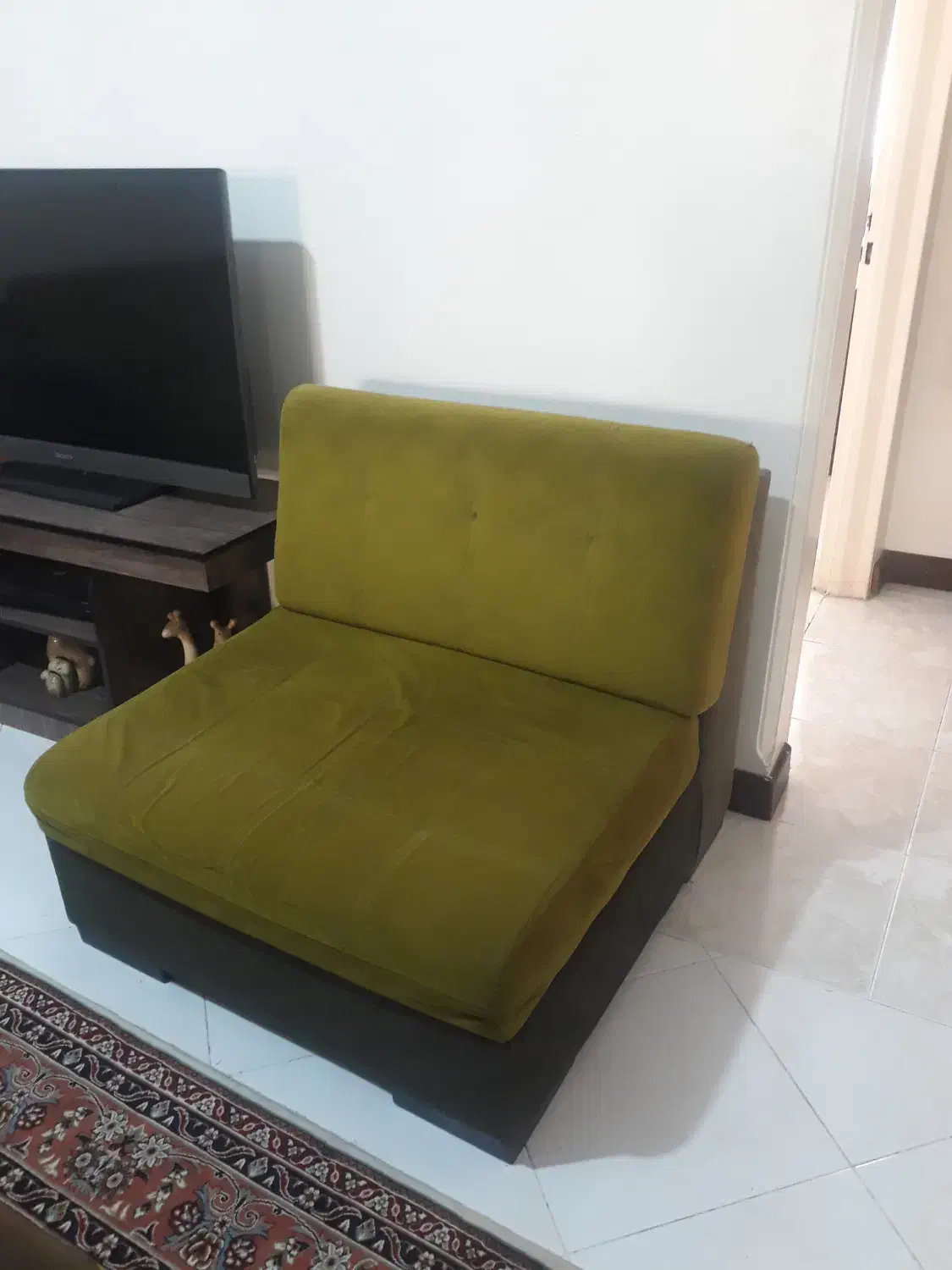 راحتی ۹نفره رویه مخمل|مبلمان خانگی و میز عسلی|تهران, امیرآباد|دیوار