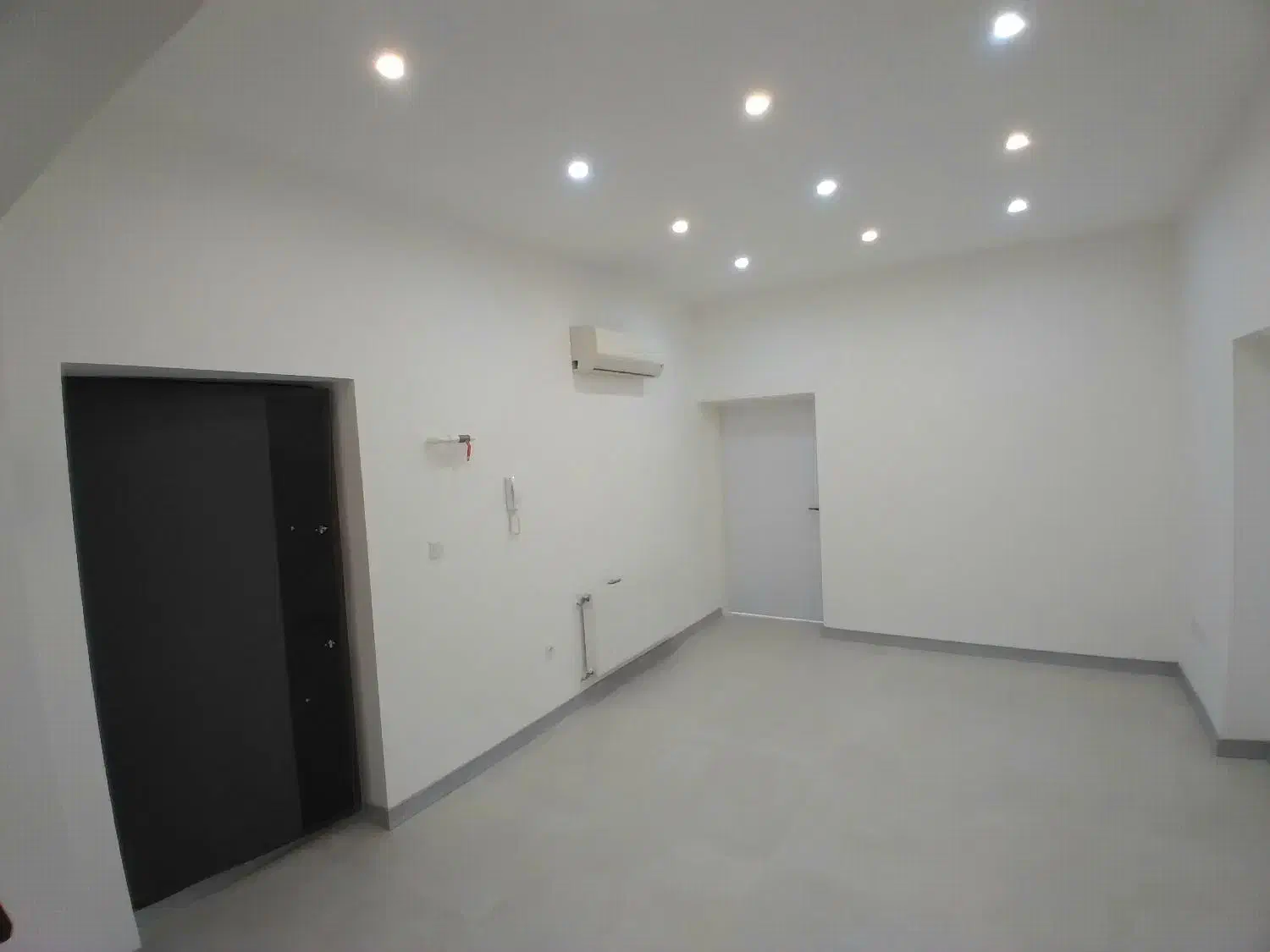 اداری/موقعیت ویژه/دوخواب/به روز|اجارهٔ دفتر کار، اتاق اداری، مطب|شیراز, ملاصدرا|دیوار