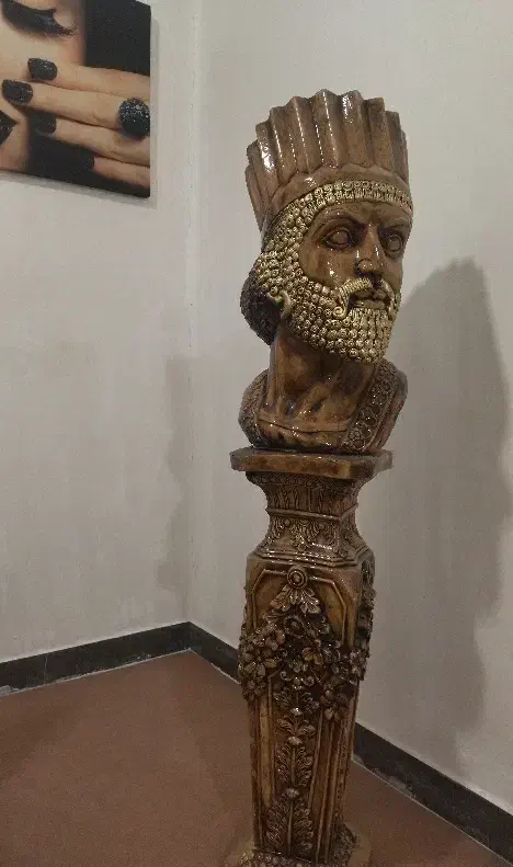 مجسمه|مجسمه، تندیس، ماکت|آبادان, |دیوار