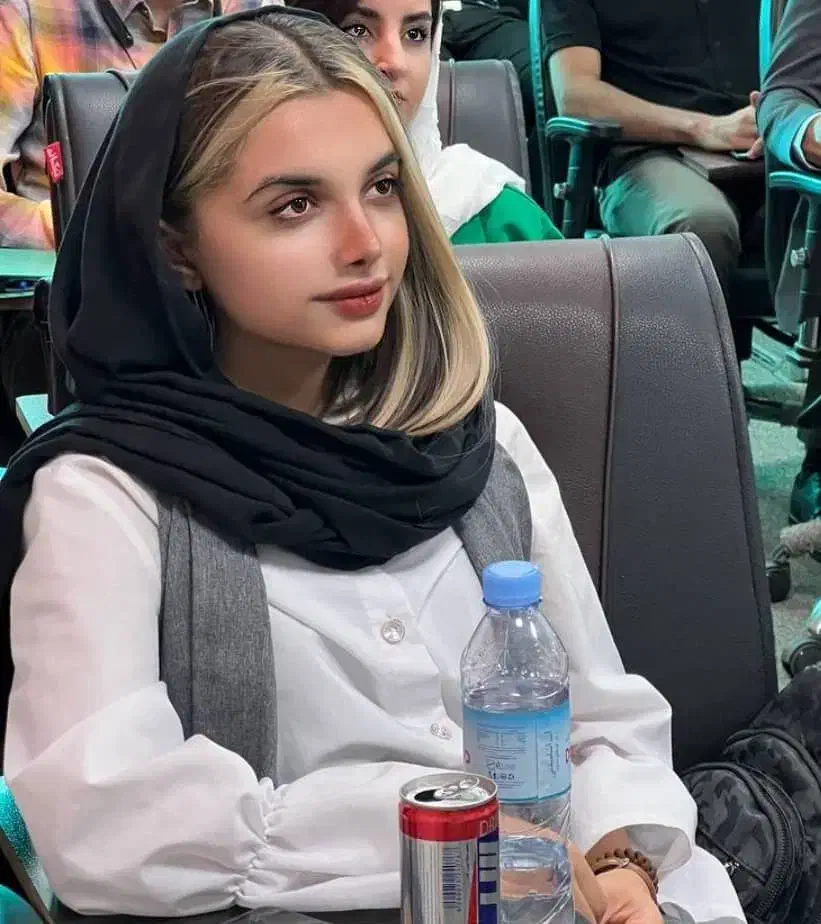 استخدام و آموزش ادمینی اینستاگرام و تولیدمحتوا|خدمات آموزشی|شیراز, زند|دیوار