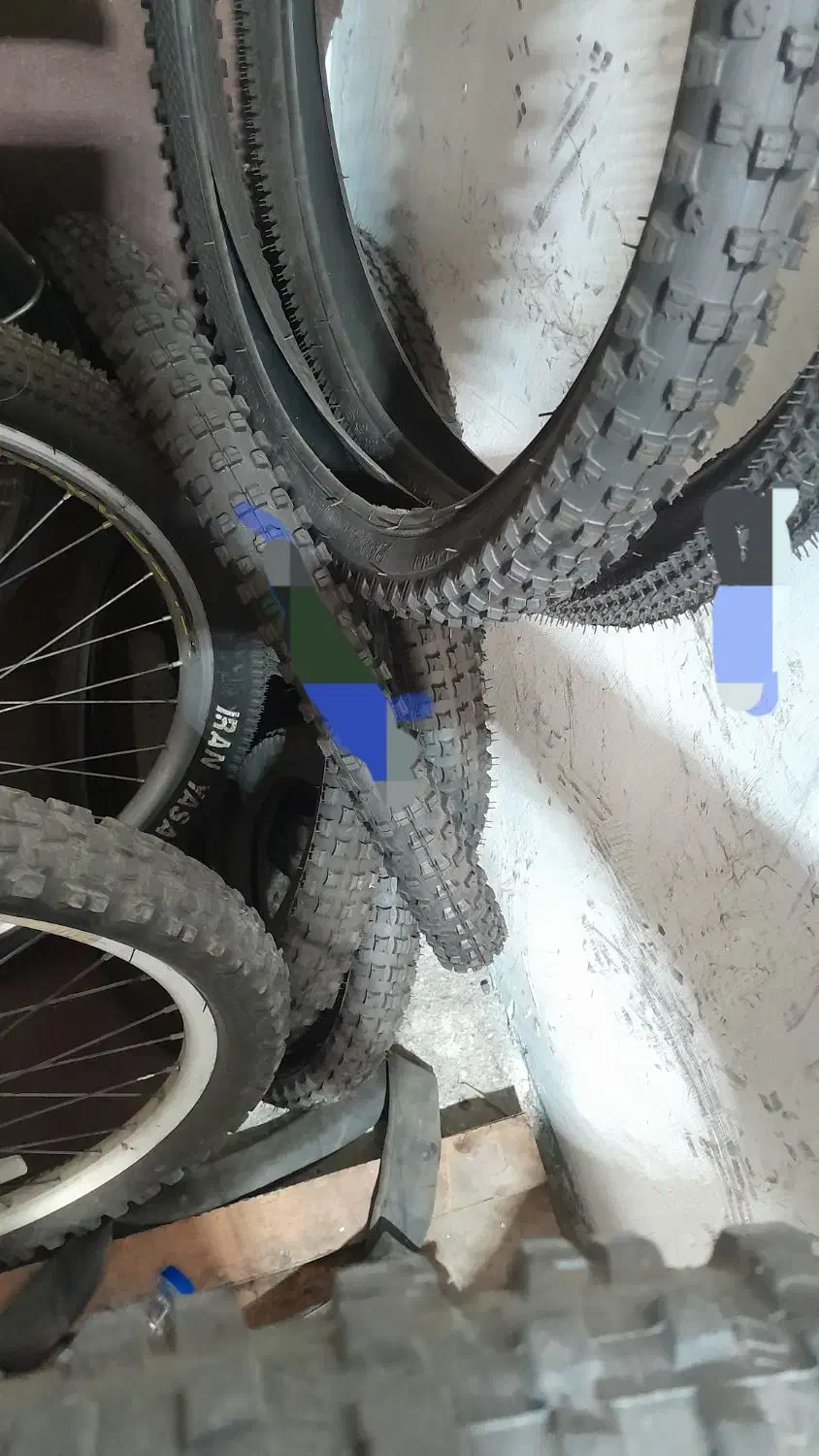 لاستیک دوچرخه ۲۶ و ۲۴|دوچرخه، اسکیت، اسکوتر|تهران, نیروی دریایی|دیوار