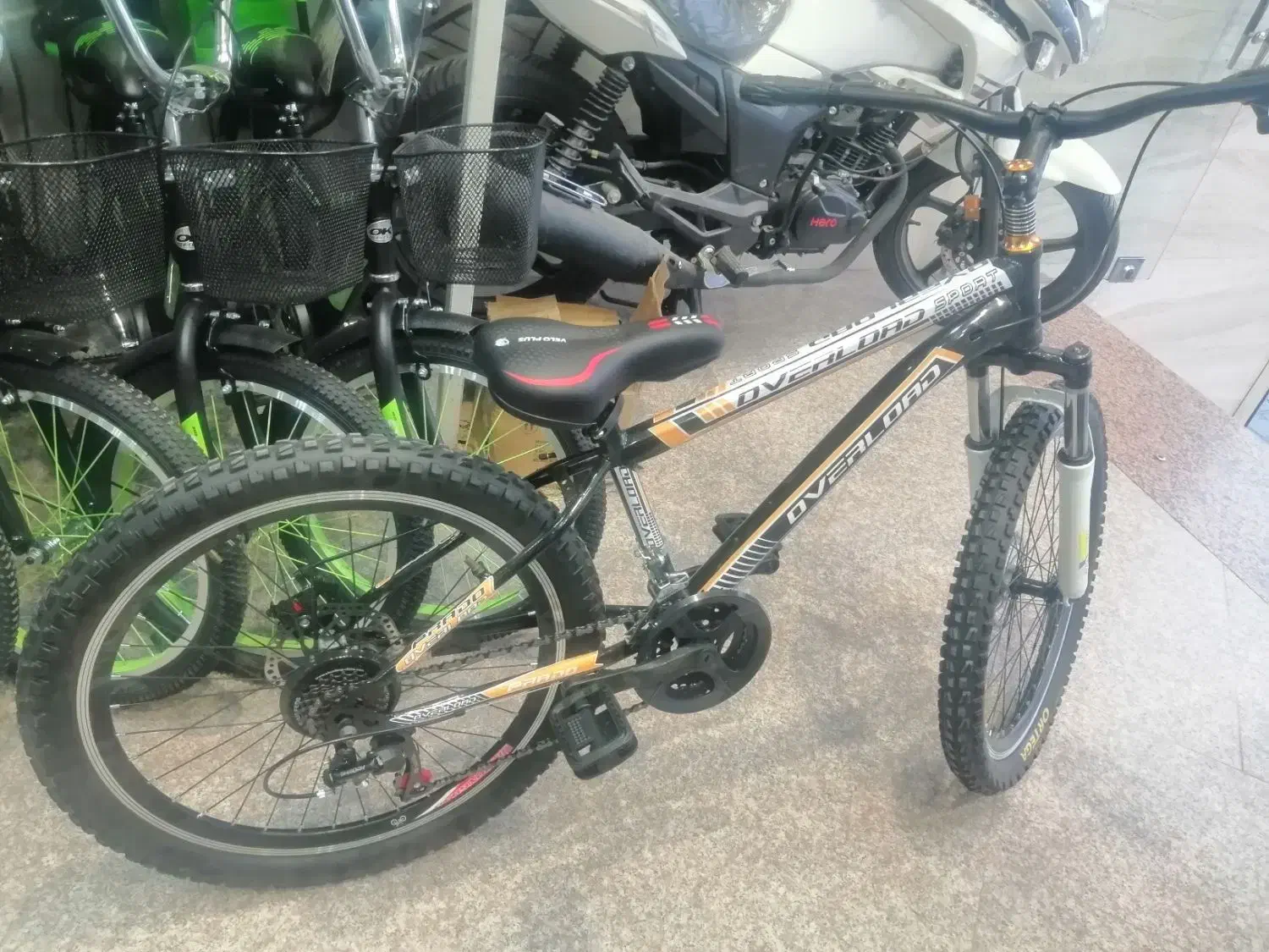 دوچرخه 24 مشکی لقمه|دوچرخه، اسکیت، اسکوتر|یزد, |دیوار