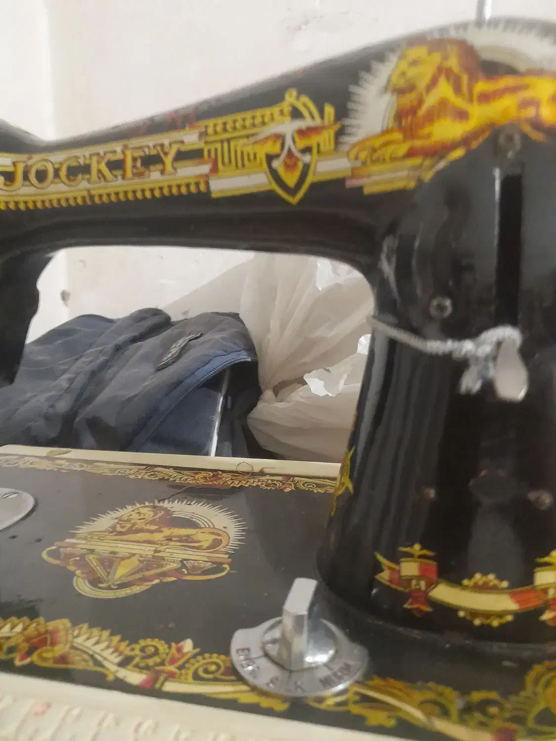 چرخ خیاطی|چرخ خیاطی و ریسندگی|اراک, |دیوار