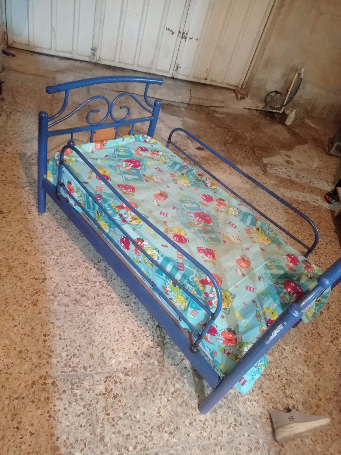 تخت خواب تک نفره|تخت و سرویس خواب|خرمآباد, |دیوار