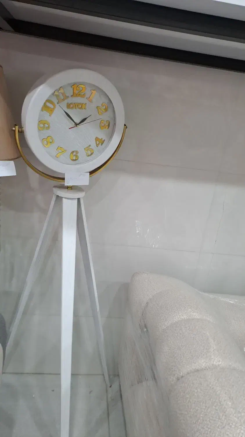 ساعت های ایستاده در رنگ و طرح های مختلف|ساعت دیواری و تزئینی|بوشهر, |دیوار