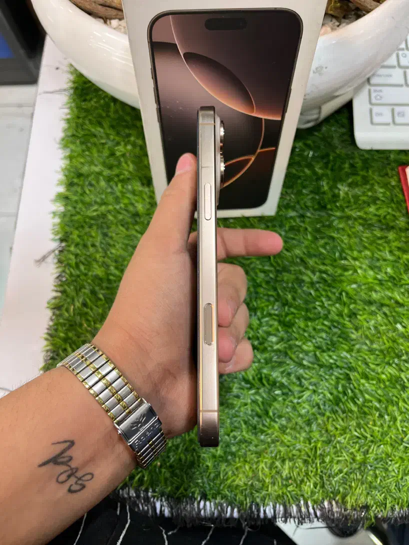 iphone 16 pro max 256 zaa بدون ریجستر|موبایل|کرج, گوهردشت|دیوار