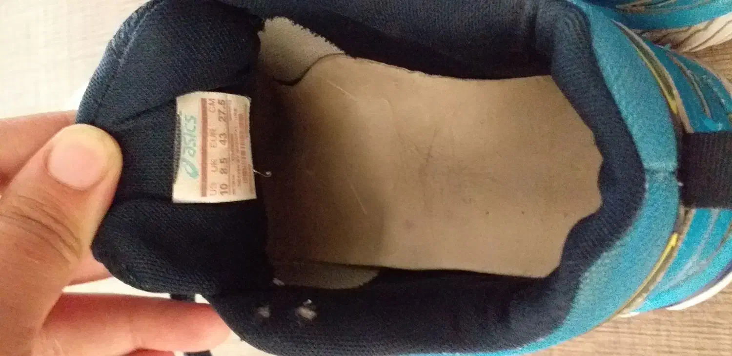 کتونی سایز ۴۳|کیف، کفش، کمربند|بومهن, |دیوار