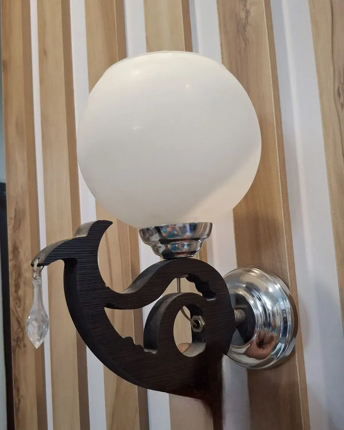 لوستر دیوارکوب|لوستر و چراغ آویز|شاهین‌شهر, مسکن مهر|دیوار