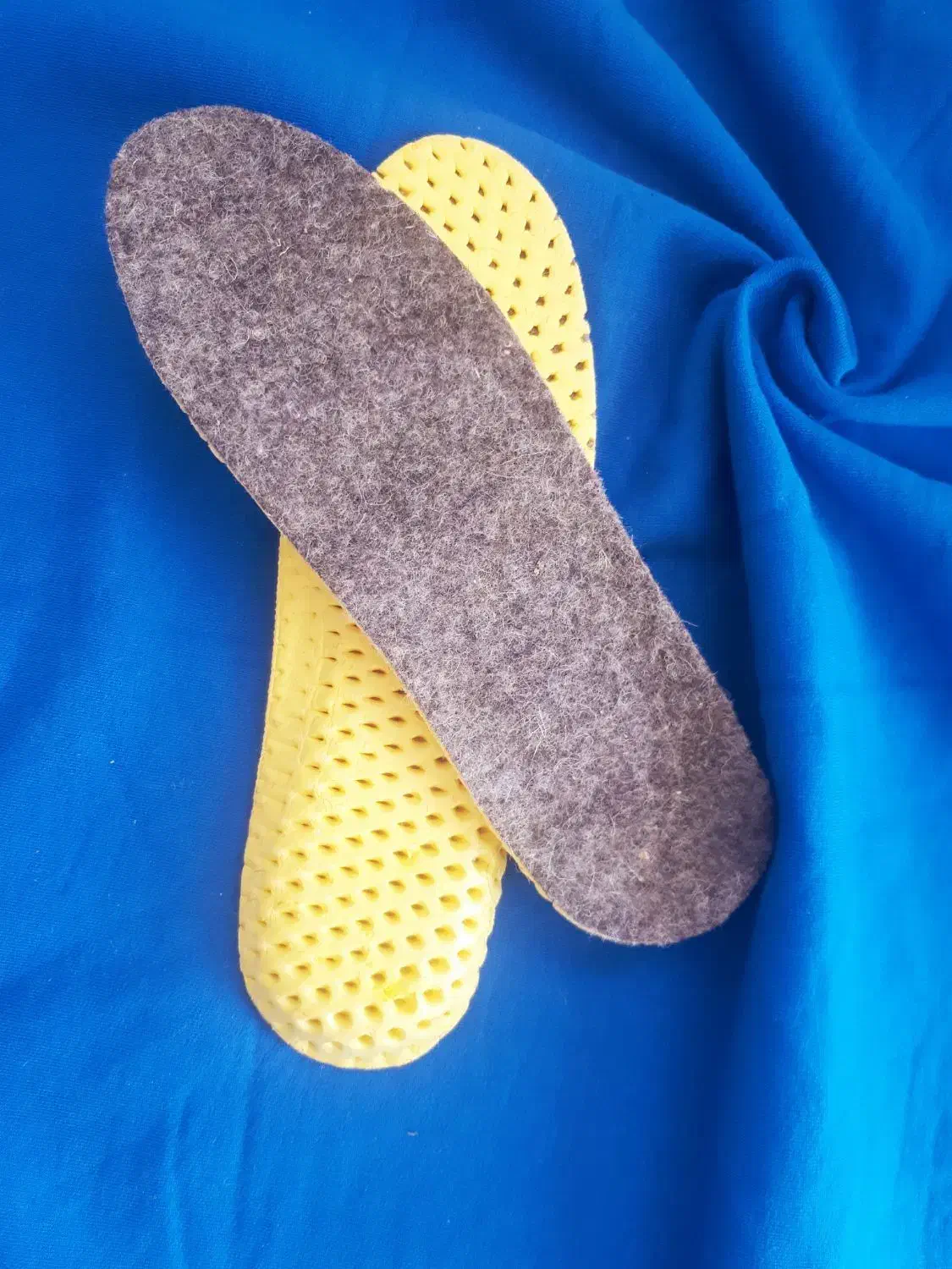 محصولات پشمی و نمدی هدیه مناسب روز مادر و زن|لباس|سبزوار, پامنار|دیوار