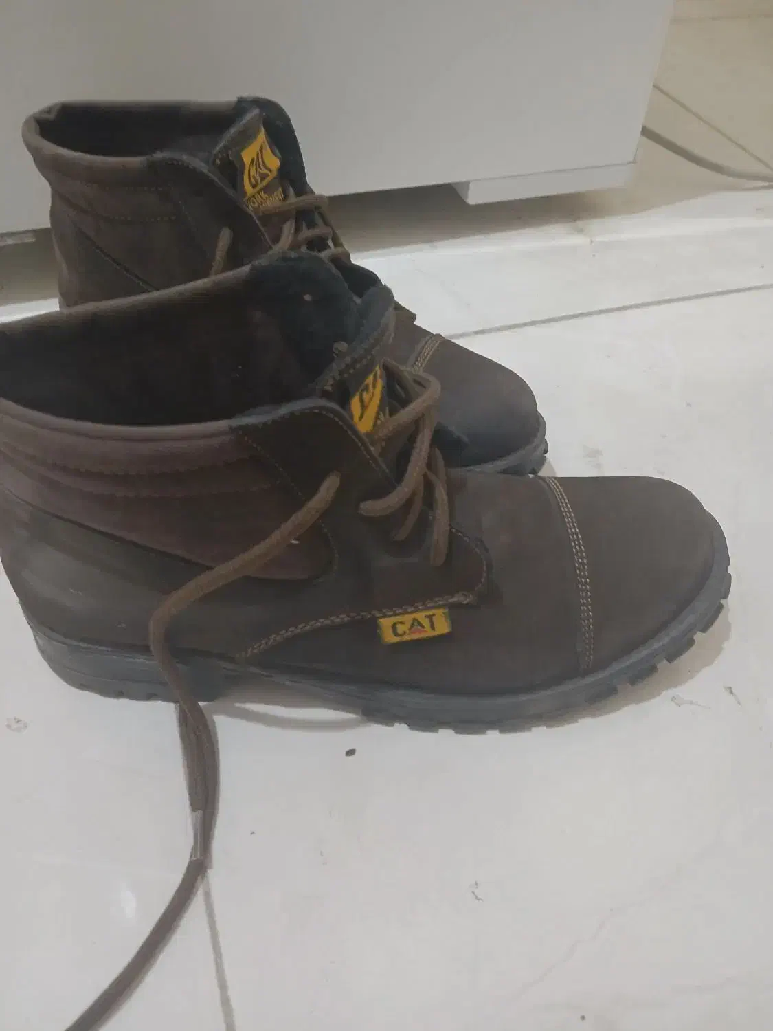 نیم بوت|کیف، کفش، کمربند|اصفهان, بهارستان|دیوار