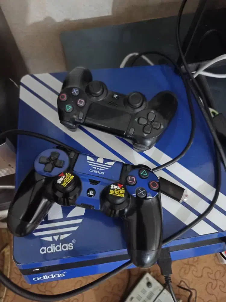 پلی فور کپی خور|کنسول، بازی ویدئویی و آنلاین|آبادان, |دیوار