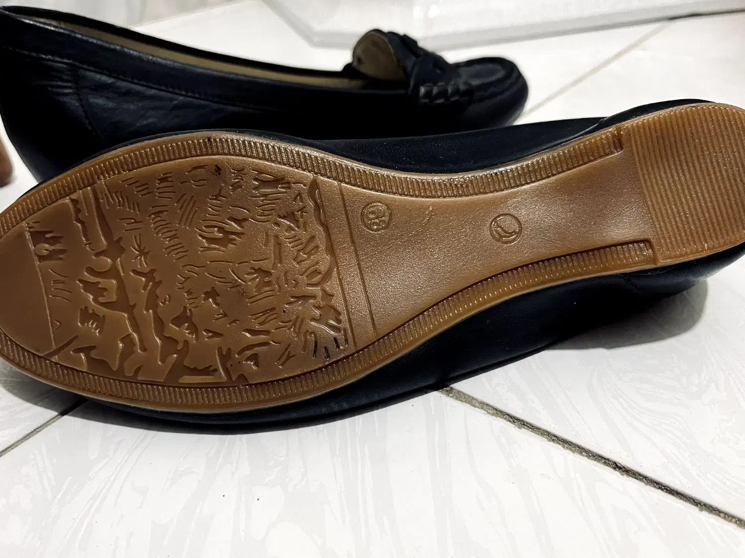 کفش چرم|کیف، کفش، کمربند|رشت, شهرک قدس|دیوار