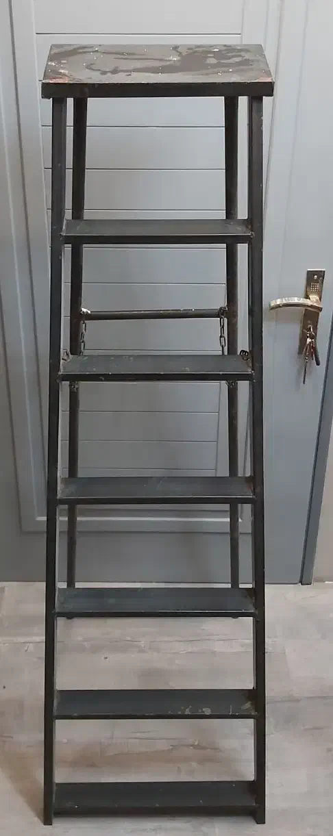 نردبان فلزی تاشو آلیاژ ضخیم ۷ پله فقط ۱۸۰۰|ابزارآلات|اصفهان, خواجه عمید|دیوار
