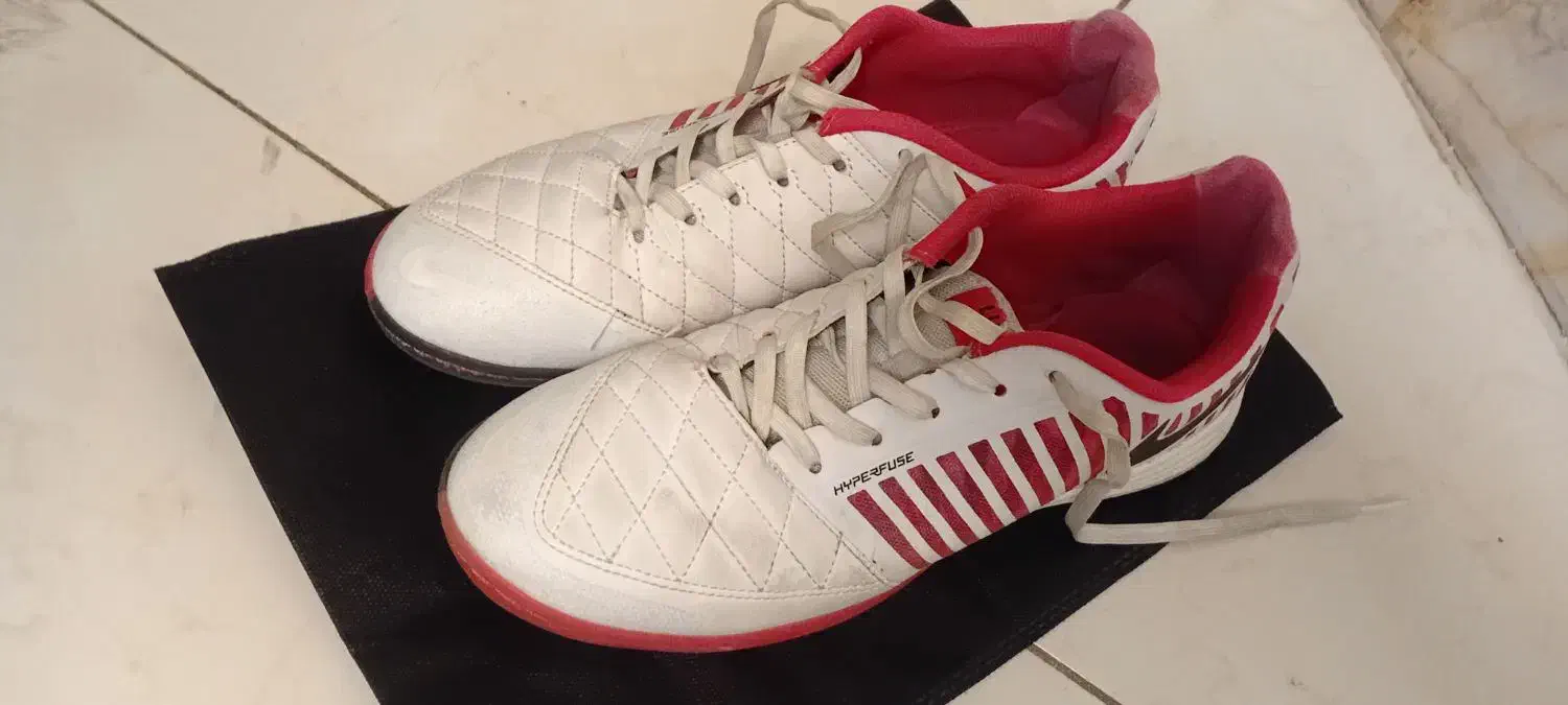 کفش فوتسال نایکی لونارگتو سایز 43|کیف، کفش، کمربند|فردیس, نسترن شرقی|دیوار