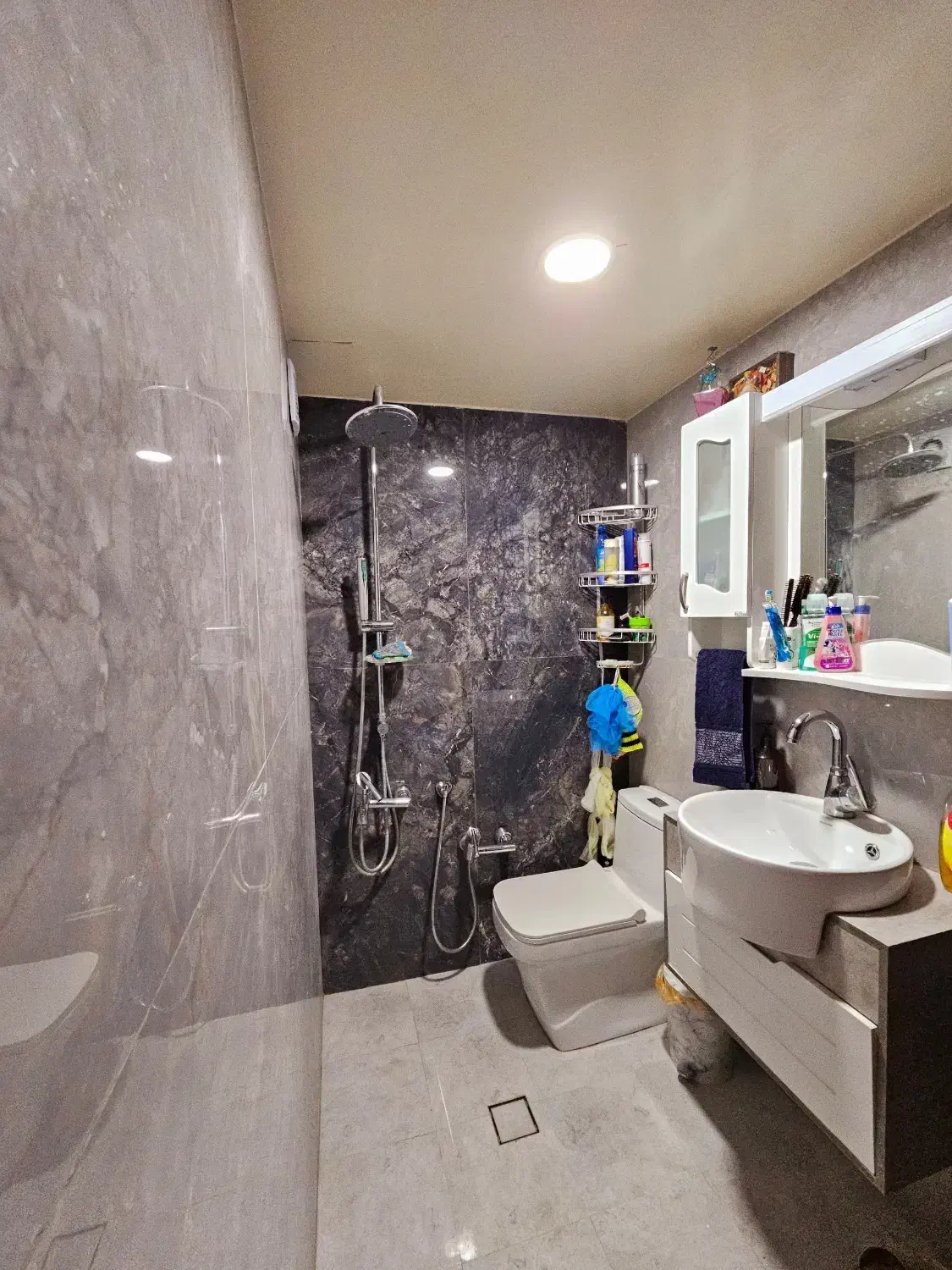 رهن واحد ۹۰ متری در هروی فول امکانات/دو خواب /لوکس