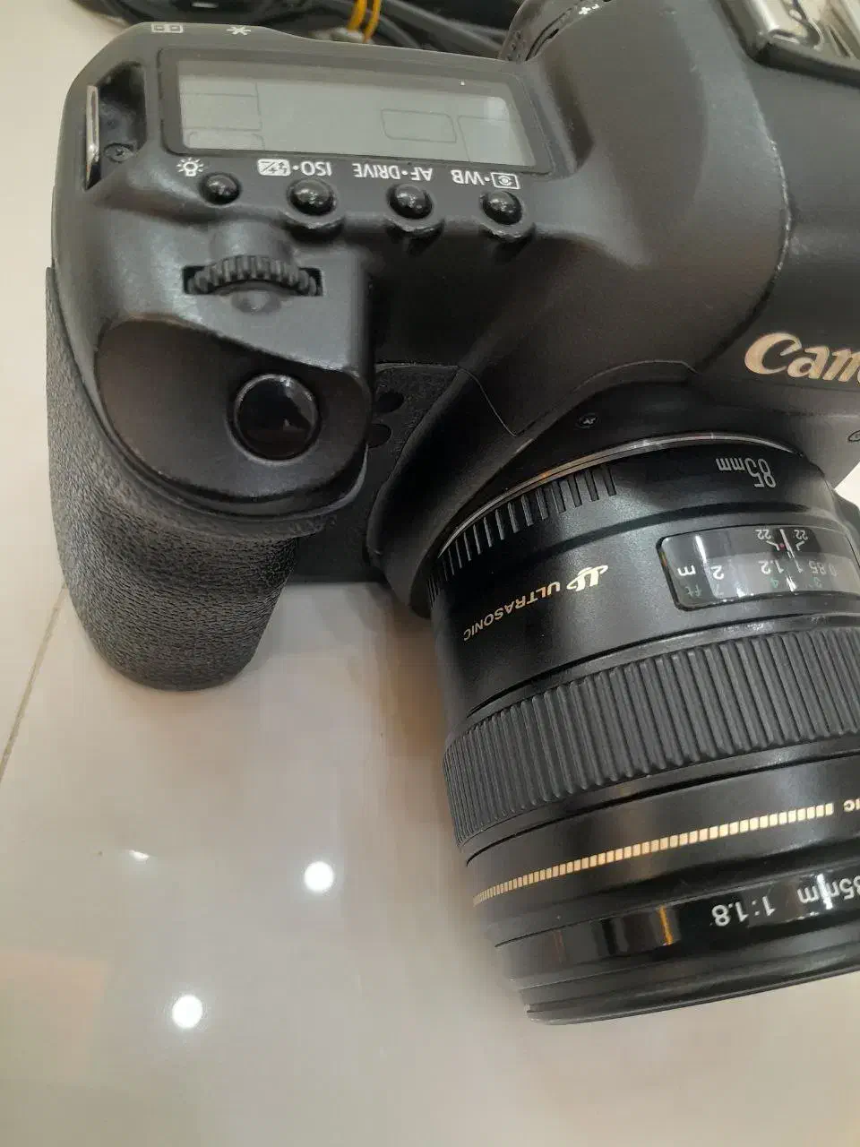 دوربین کانن فول فریم ۵ دی مارک۲ با لنز ۸۵  اف ۱.۸|دوربین عکاسی و فیلم‌برداری|مشهد, آزادشهر|دیوار