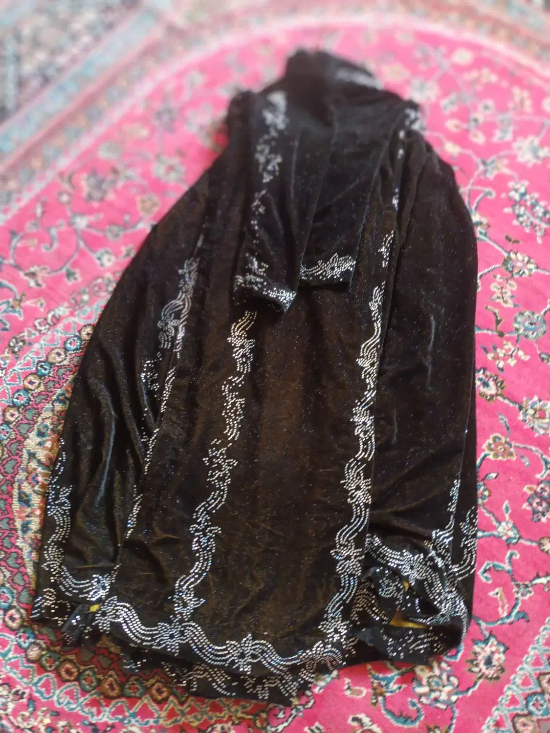 لباس محلی سبک|لباس|لردگان, |دیوار