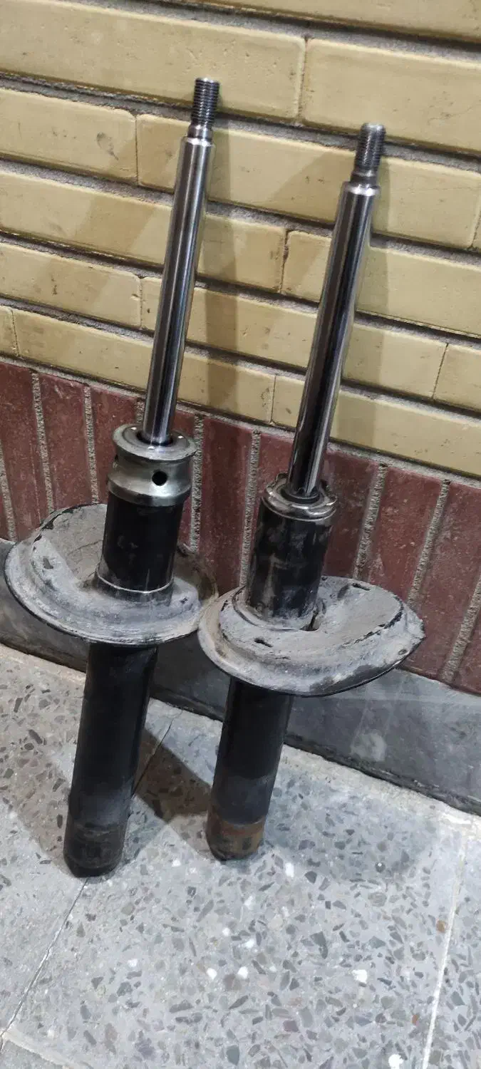 کمک جلو پژو|قطعات یدکی و لوازم جانبی|زاهدان, |دیوار