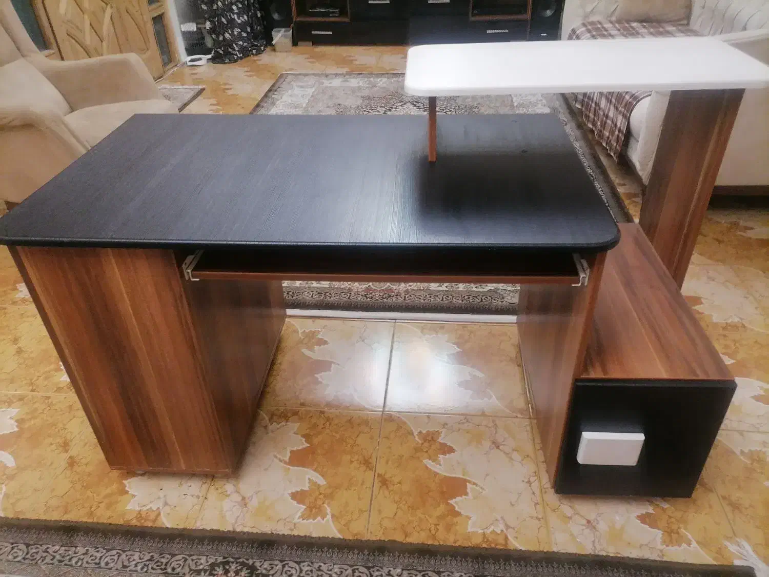 میز کامپیوتر|میز تحریر و کامپیوتر|ری, سرتخت|دیوار