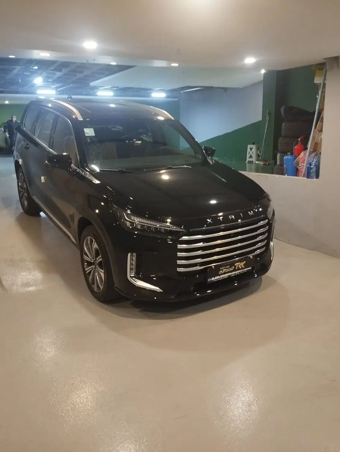 اکستریم وی ایکس(Qx)404مشکی/تجارت خودرو خسروانی|خودرو سواری و وانت|تهران, فرمانیه|دیوار