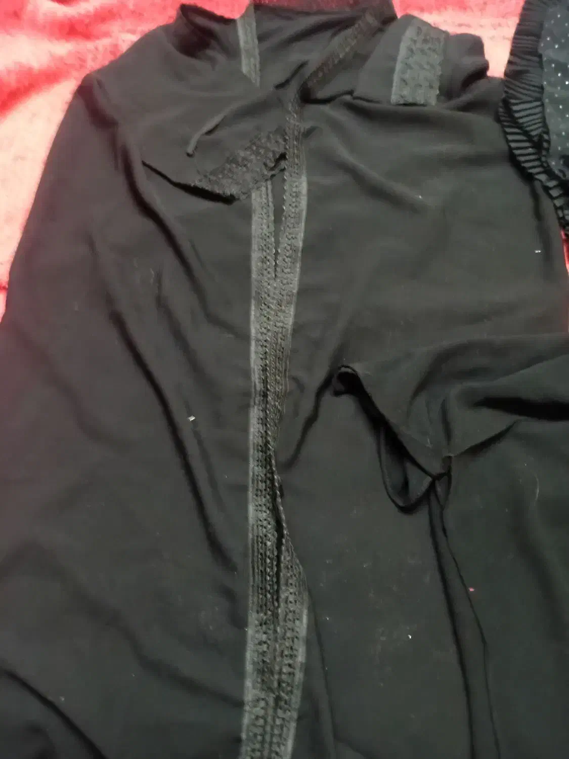 تعدادی لباس دخترانه وپسران کاملا نو|لباس|شیراز, سیاه سنگ|دیوار