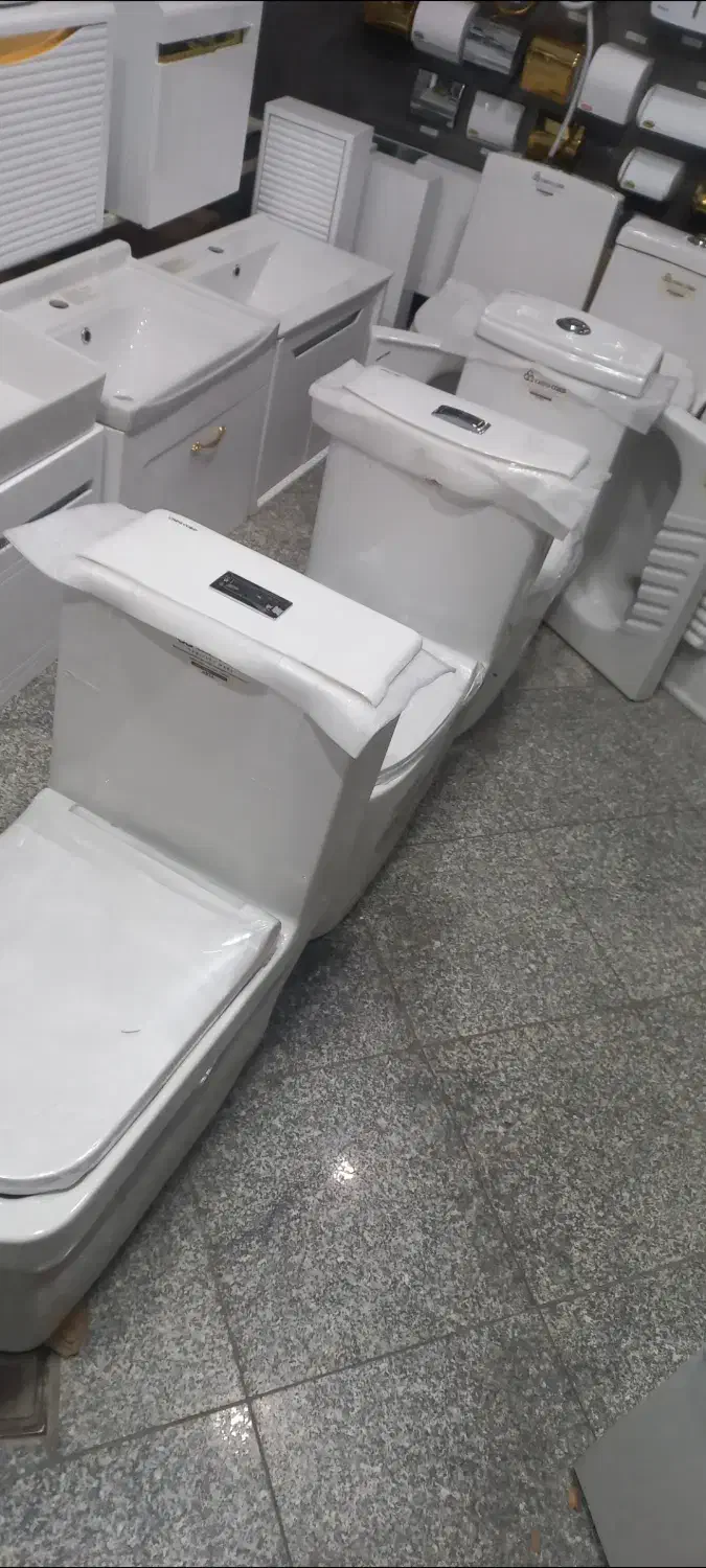 فرنگی چینی کرد با پایین ترین قیمت و بیشترین تخفیف|لوازم سرویس بهداشتی|اراک, |دیوار