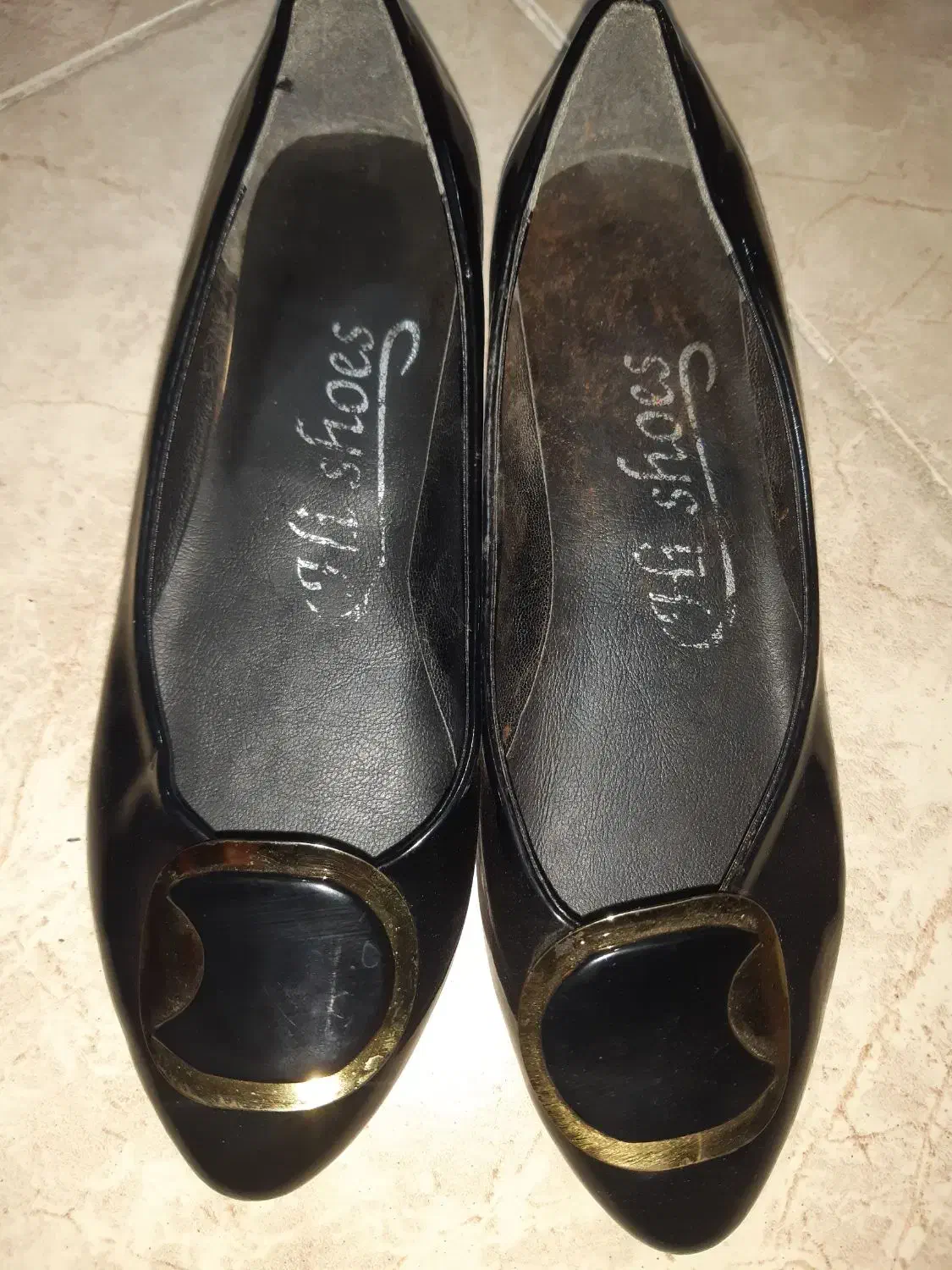 چکمه و کفش زنانه|کیف، کفش، کمربند|بومهن, |دیوار