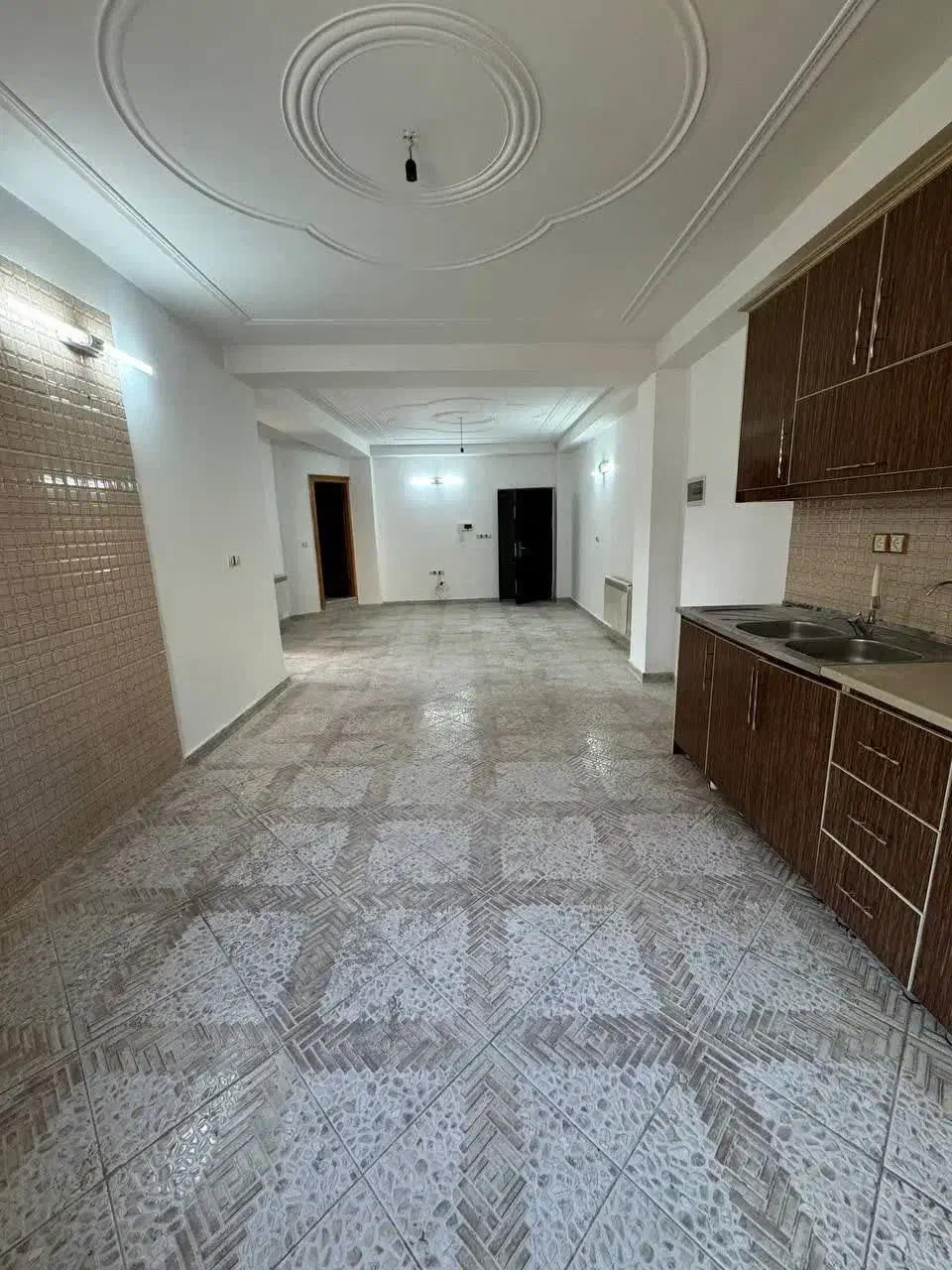 رهن و اجاره مسکونی ۷۵متری|اجارهٔ آپارتمان|لنگرود, |دیوار