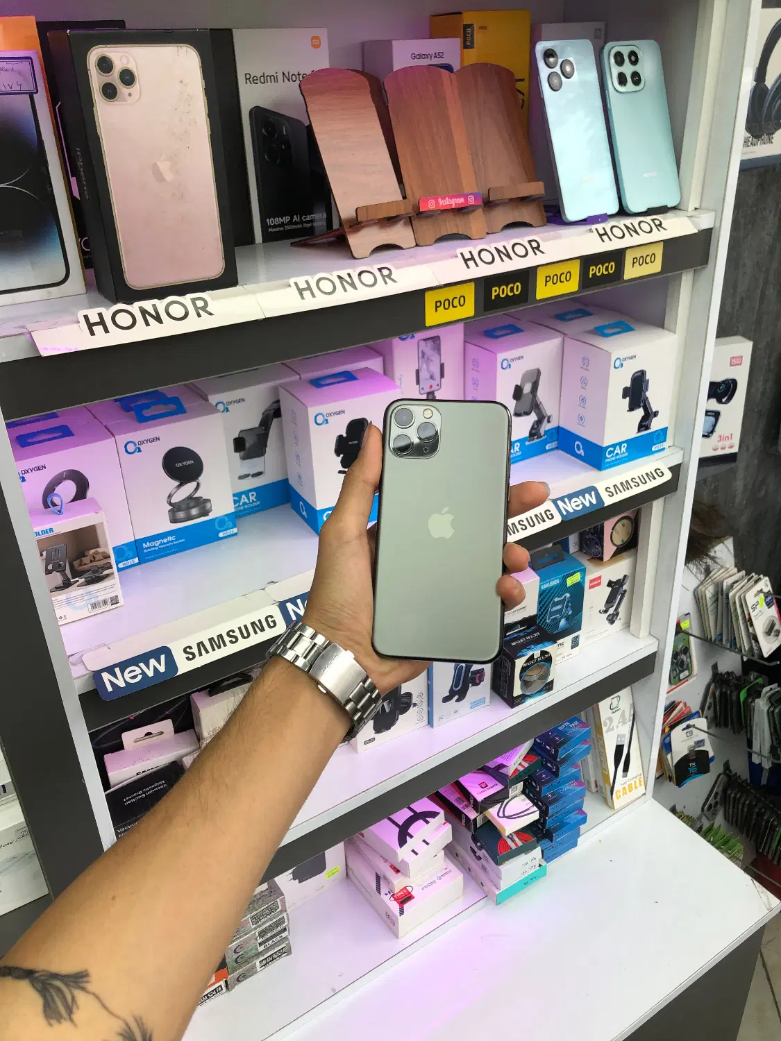 11pro 256 آس|موبایل|رشت, خمیران زاهدان|دیوار
