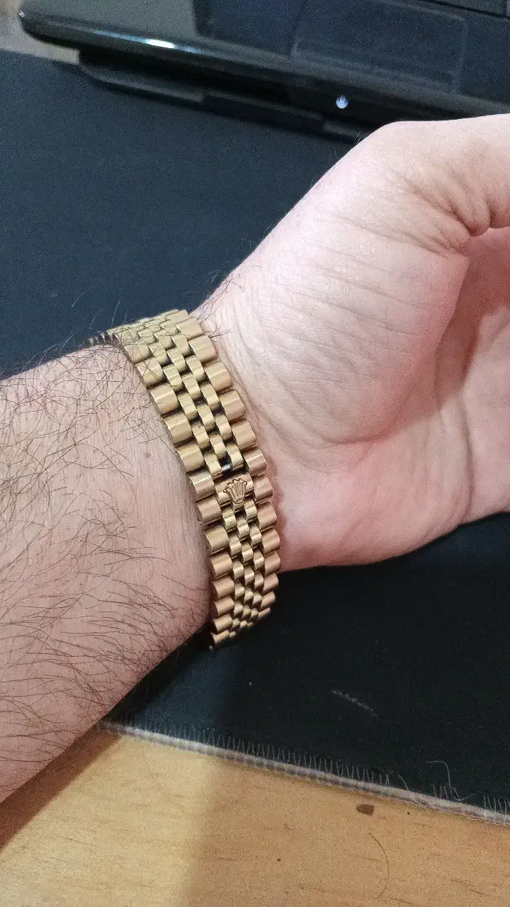 رولکس ROLEX|ساعت|شاهینشهر, بنیاد ازدواج|دیوار