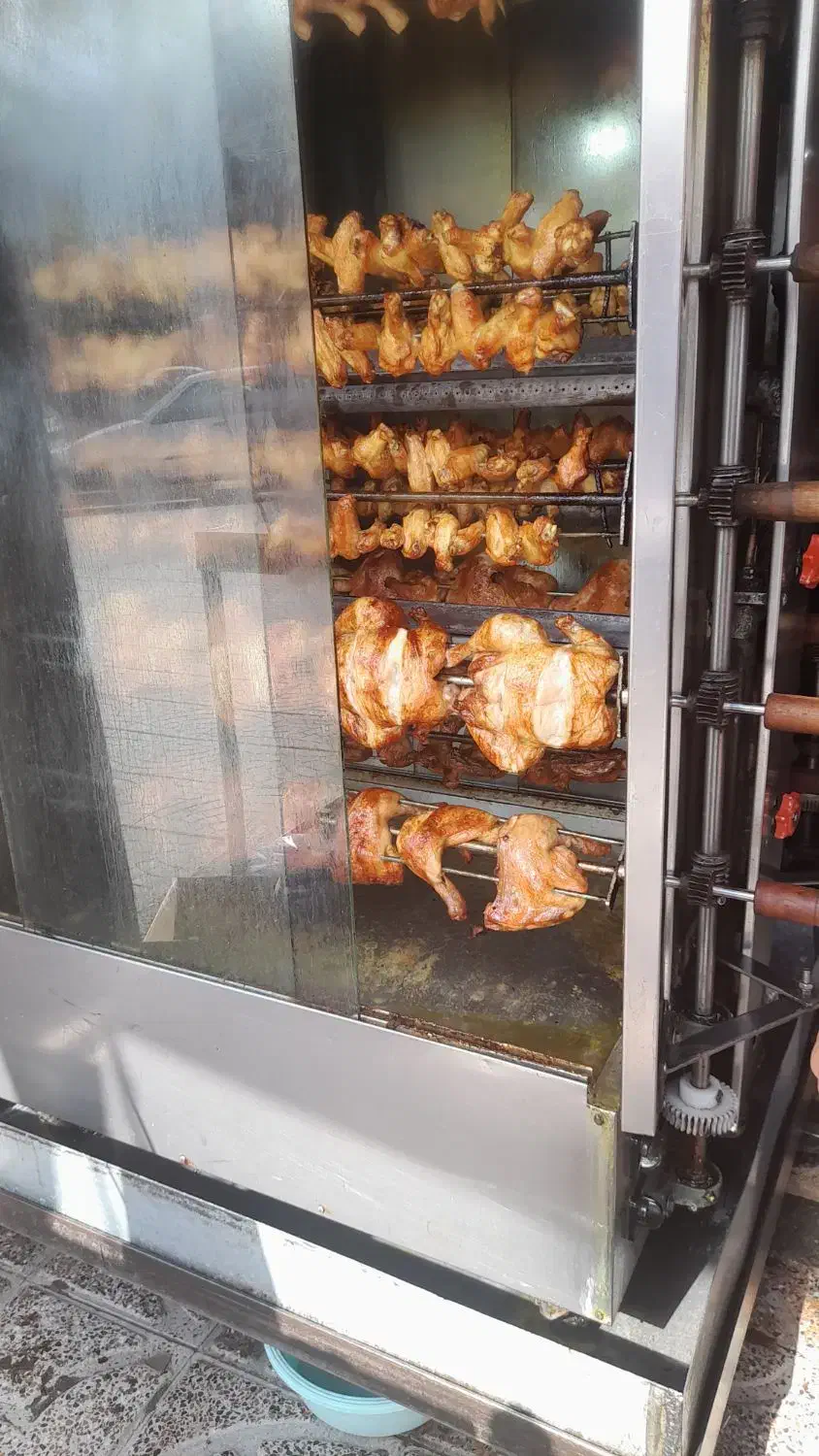 آشپز|استخدام خدمات فروشگاه و رستوران|ارومیه, |دیوار