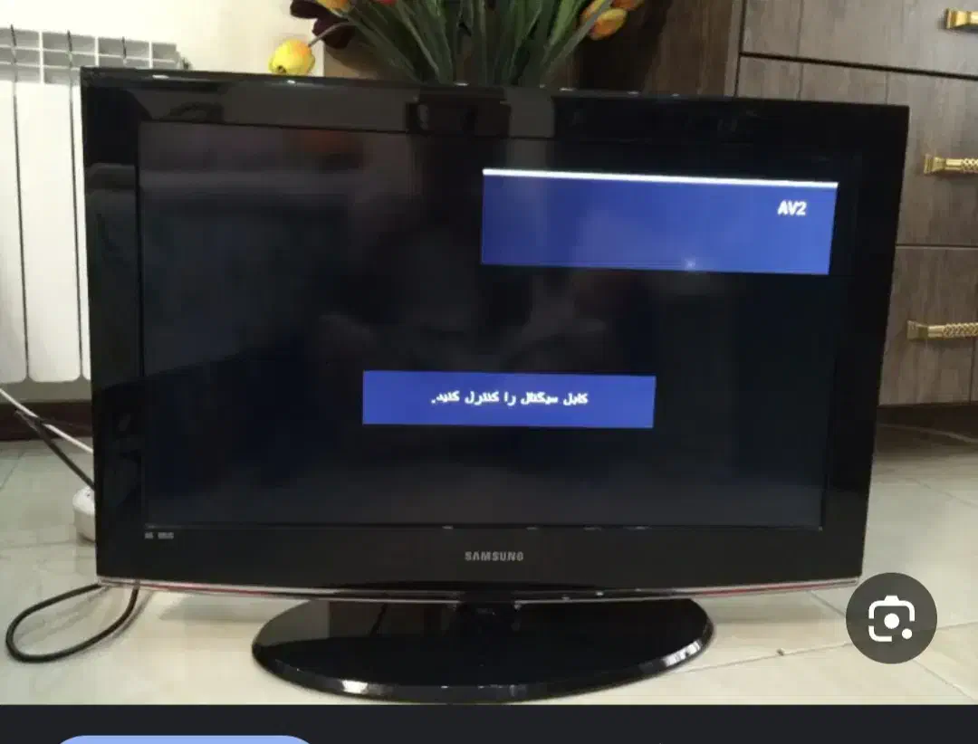 تلوزیون ال سی دی ۳۲ اینچ سالم سالم با دیجیتال جدا|تلویزیون و پروژکتور|ملایر, |دیوار