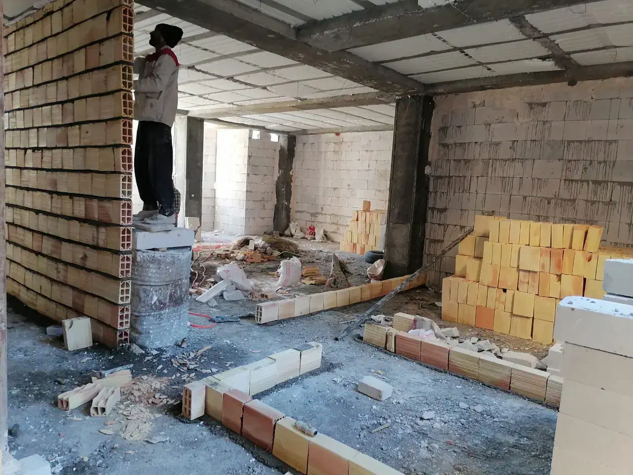 پیش فروش آپارتمان گلستان موتوری ۵ طبقه ۵ واحد|پیشفروش املاک|سمنان, |دیوار